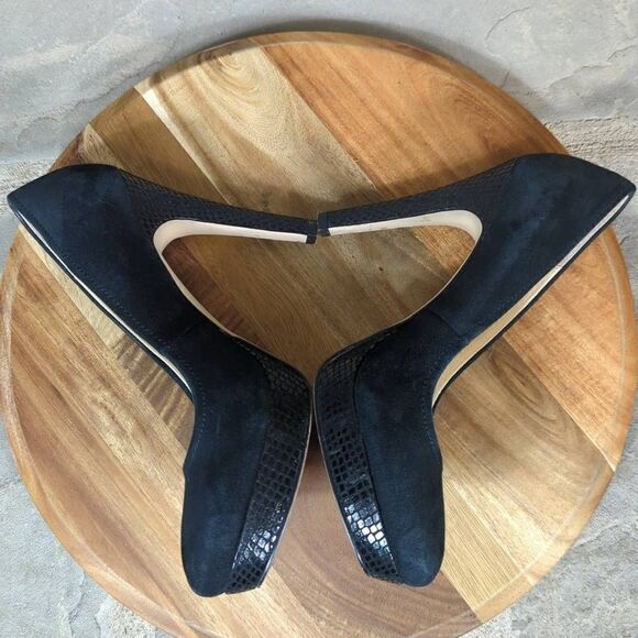 Calvin Klein Kendall Black Suede Snake Embossed Heel Platform Pumps Size 8M - Picture 9 of 16